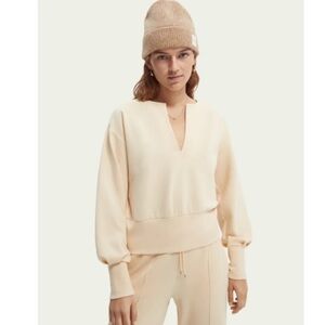 Scotch & Soda V-Neck Pleated Sleeve Pullover Sweatshirt Small Vanilla Cream
